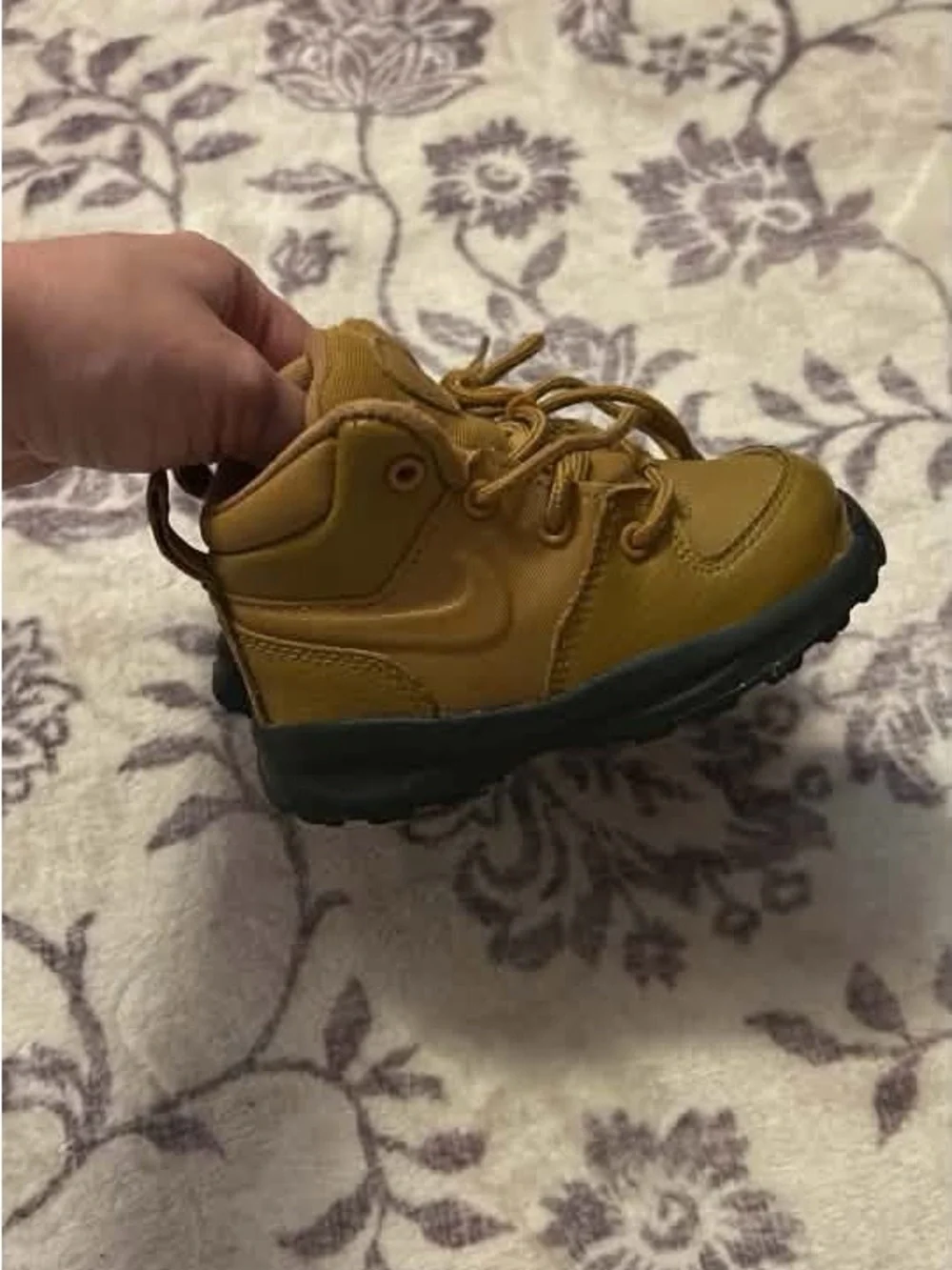 Nike Kids Tan Hiking Boot with Black Sole
